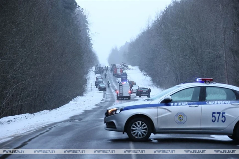 Министр здравоохранения сказал, что 6 пострадавших в результате страшной аварии под Минском находятся в тяжелом состоянии. Фото: БелТА
