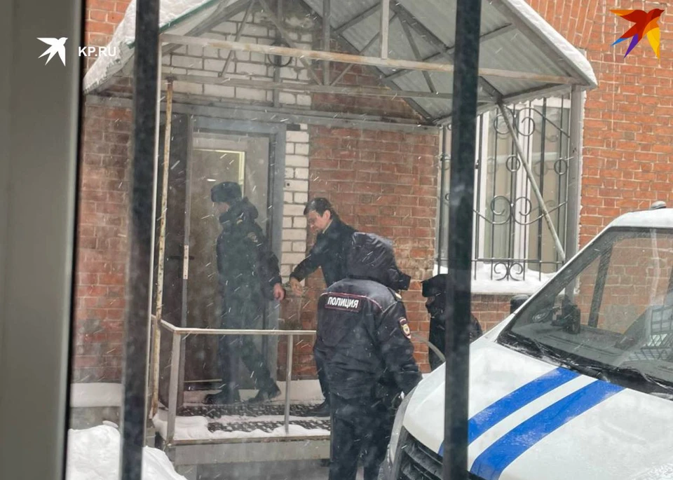 Озернова привезли на 30 минут позже