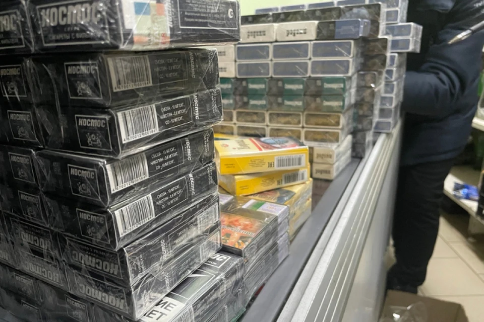 Кировчанин пытался продать контрафактные сигареты на сумму 150 тысяч рублей.