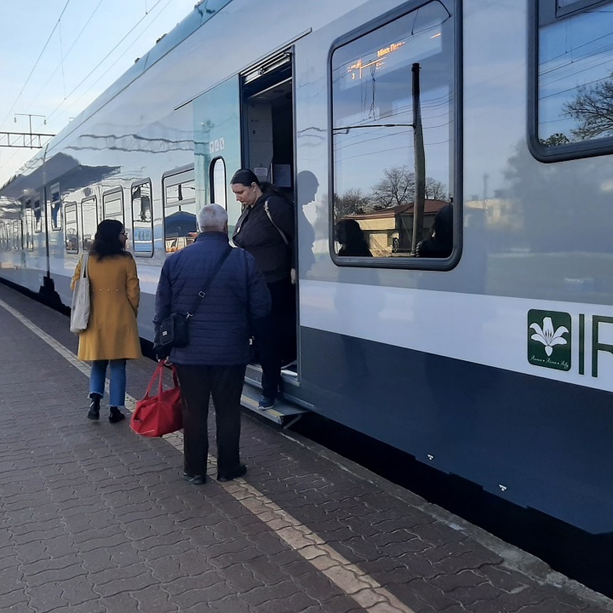 смоленск санкт петербург поезд