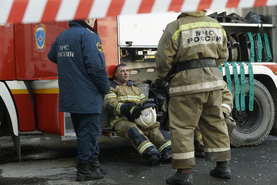 В Ростовской области из пожара спасли двух человек.
