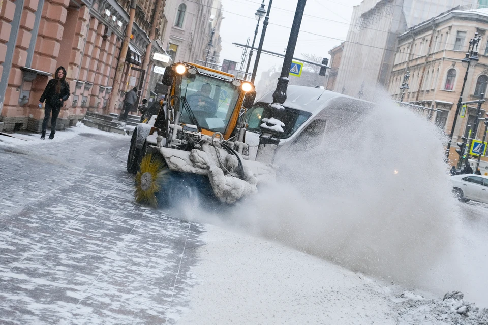 Более 1,5 метров снега выпало в Петербурге с начала зимы