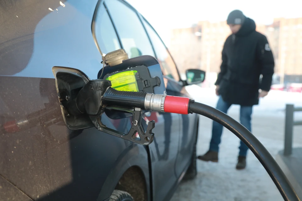 В Челябинской области сравнительно недорогой бензин марок АИ-92 и АИ-95