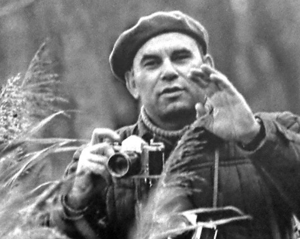 В м песков. Василий Песков. Василий Песков Комсомольская правда 1956. Василий Песков Воронежский заповедник. 14 Марта 1930 года родился Василий Песков.