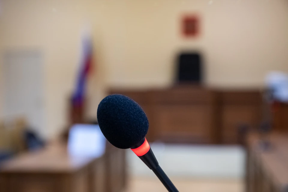 В Большеулуйском районе начальника отделения связи будут судить за кражу и присвоение
