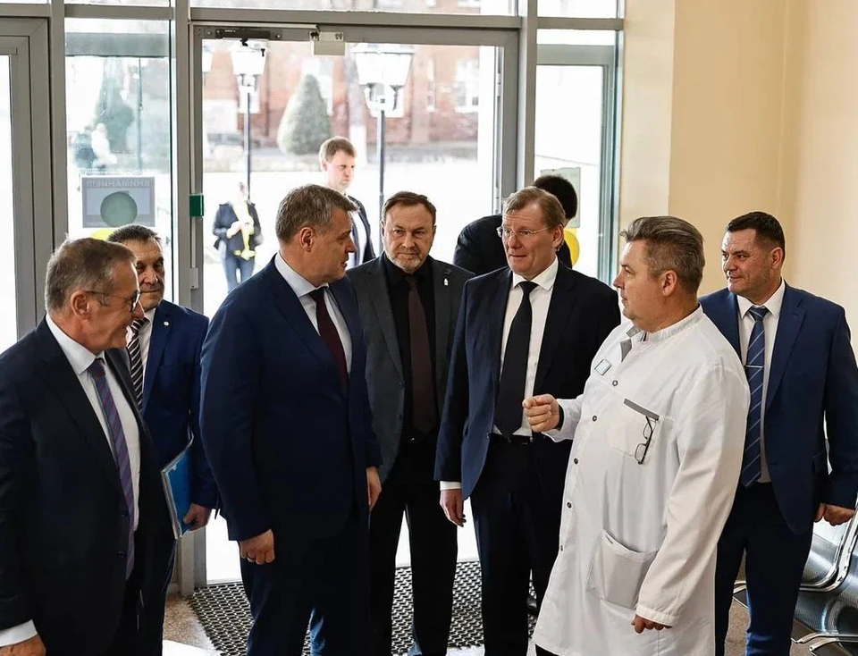 Губернатор Астраханской области в Александро-Мариинской больнице