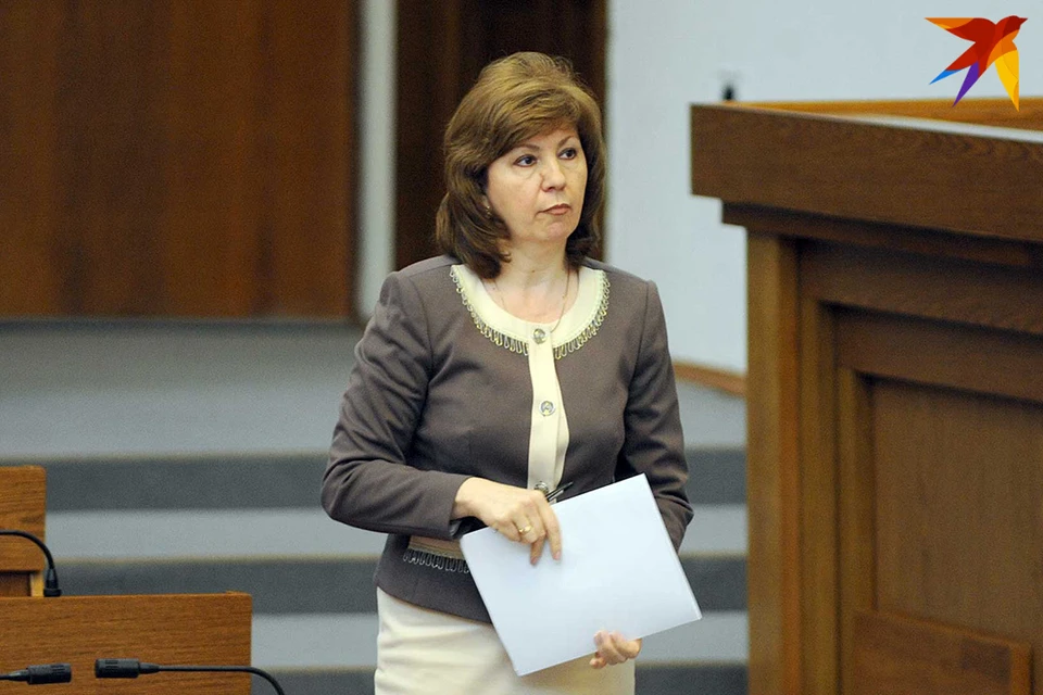 Наталья Кочанова иногда сама звонит жителям Беларуси, обратившимся к ней со своими проблемами.