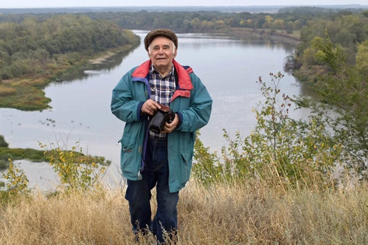«НЕБО СИНЕЕ В ТВОЕМ ИМЕНИ»…
