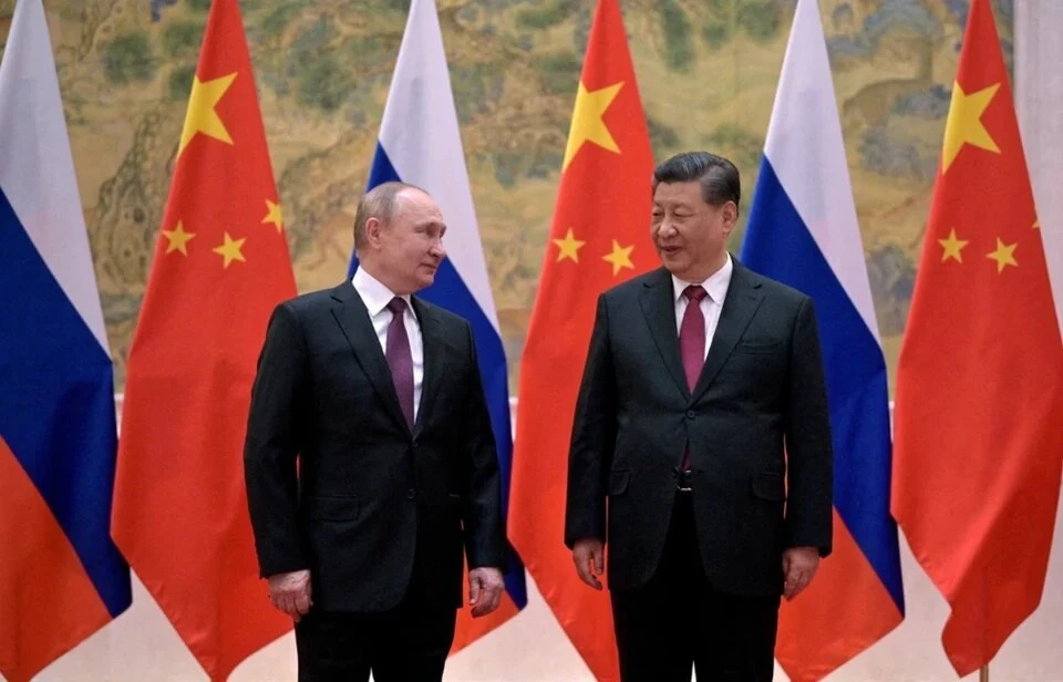 Экс-аналитик ЦРУ Джонсон: За всю историю не было ничего похожего на союз России и Китая