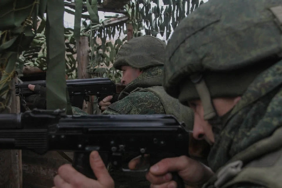 Российские военные добивают одиночные группы боевиков