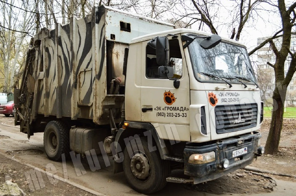 К властям стало поступать большое количество жалоб от жителей на невывоз мусора. Фото: ТГ/Кулемзин