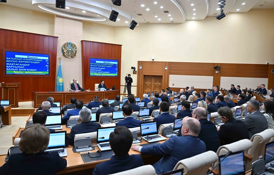 Да как! Практически на весь семилетний срок своего президентства Касым-Жомарт Токаев получил вполне себе управляемый парламент.