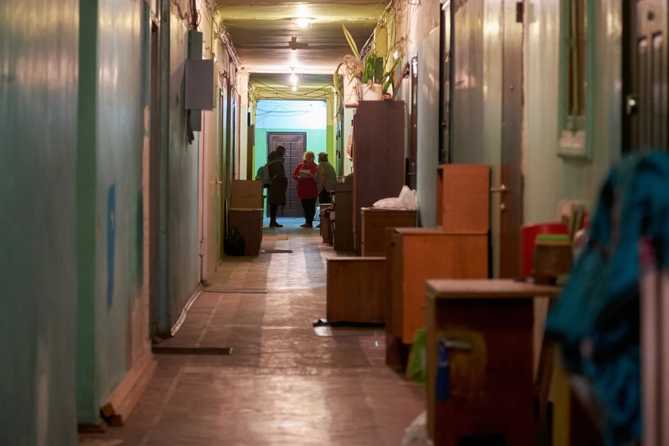 Выплаты на расселение из коммуналок в Петербурге получили 380 семей с ...