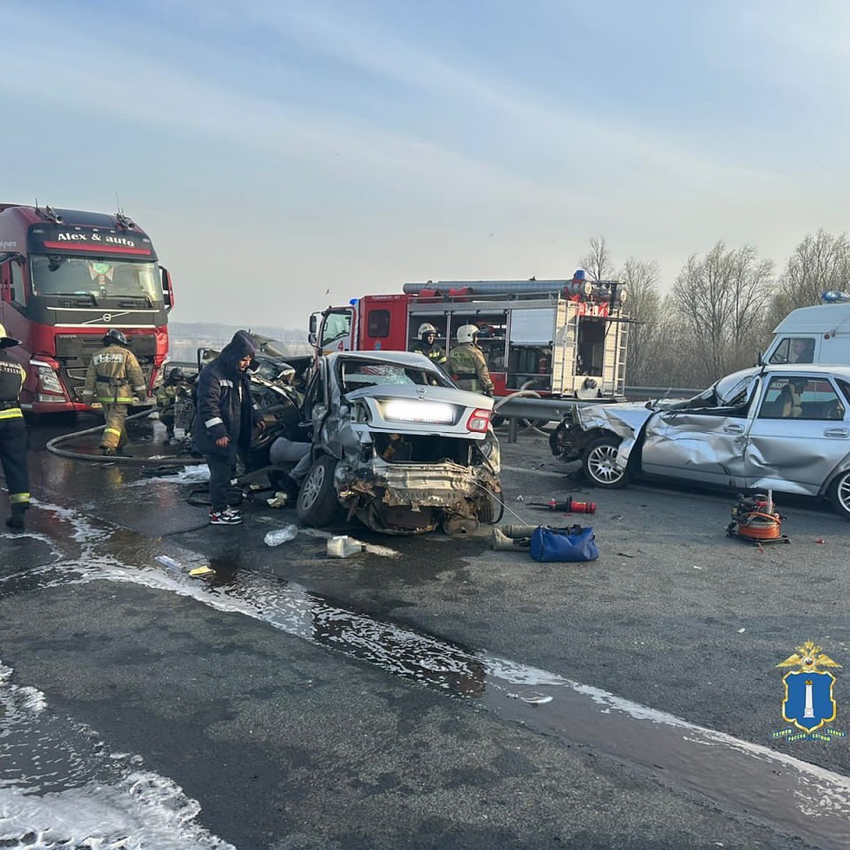 14 апреля под Ульяновском столкнулись восемь автомобилей - KP.RU