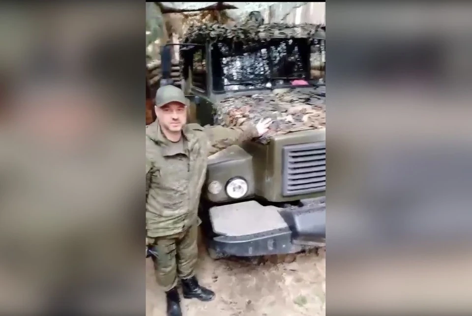 Бойцы поблагодарили за ценный груз. Фото: кадр из видео Минпромторг НСО