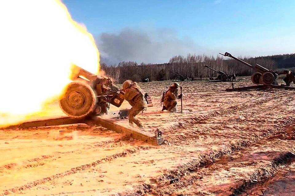 Российские артиллеристы уничтожили около 140 целей ВСУ на Краснолиманском направлении