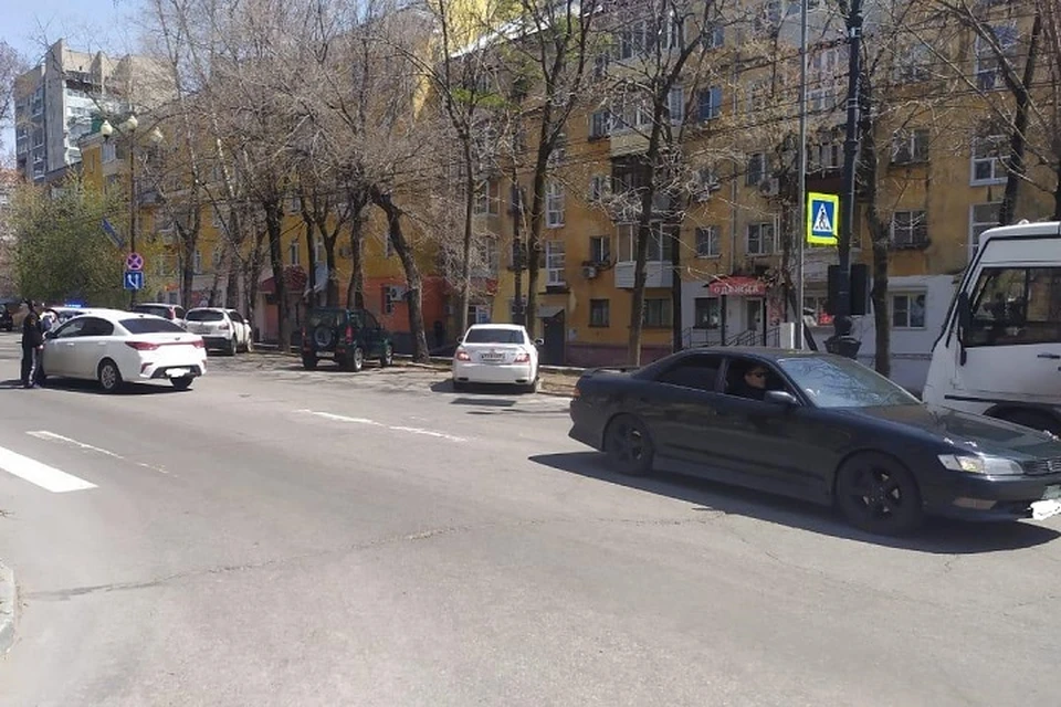 Водитель наехал на 10-летнюю девочку в Хабаровске