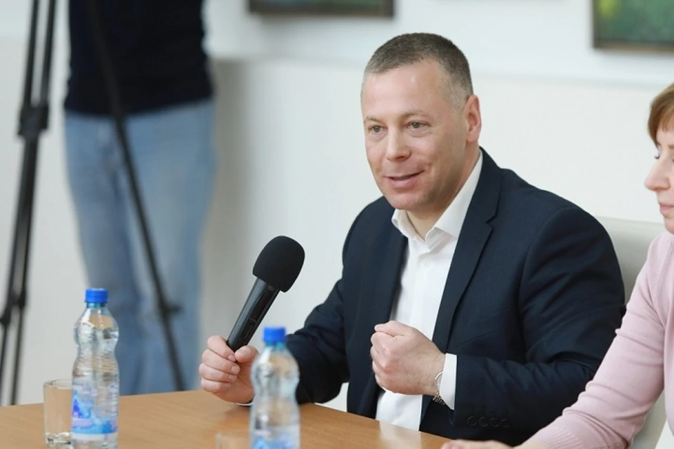 Михаил Евраев встретился с жителями Тутаева.