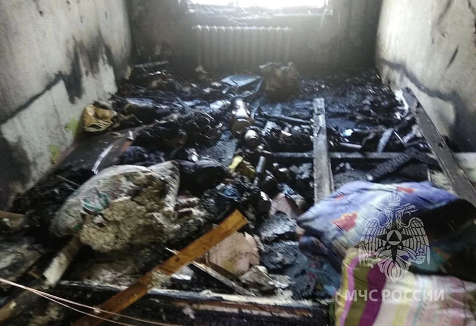 Девять человек, в том числе двое детей, пострадали при пожаре в Мулине.