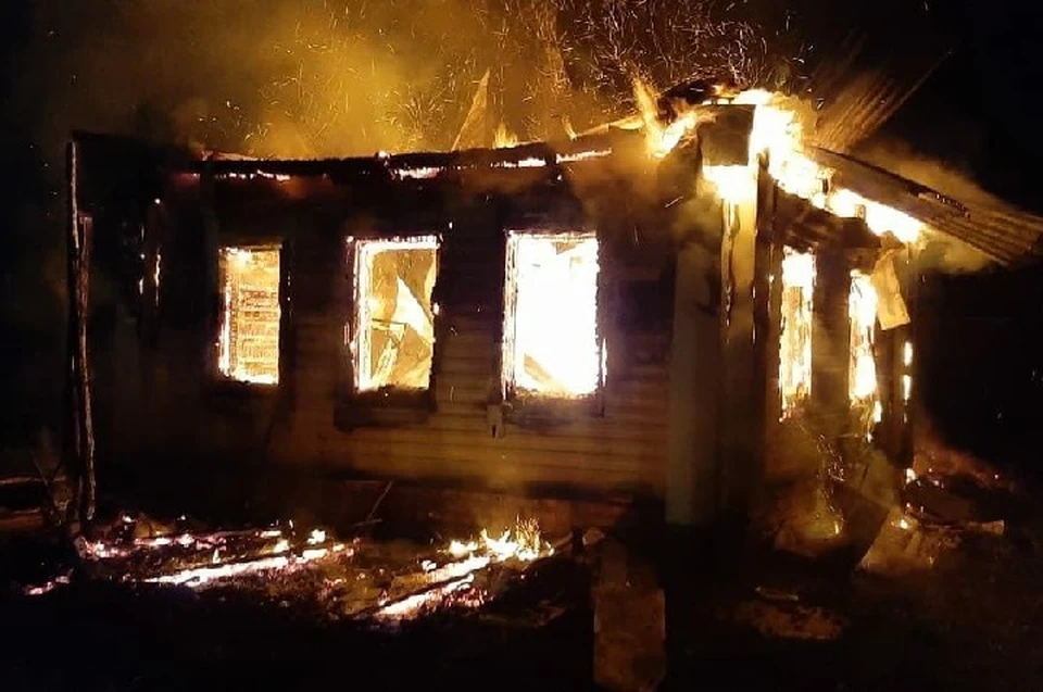 Фото Сгоревшего Дома В Деревне