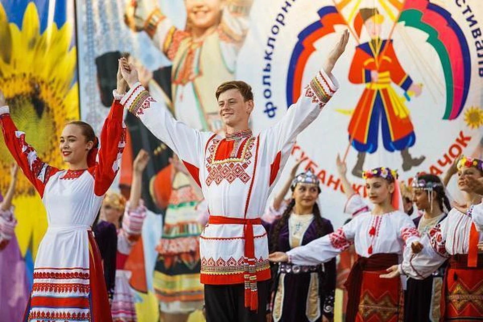 В Сочи с 29 июня по 5 июля пройдет фестиваль «Кубанский казачок». Фото: t.me/officialsochi