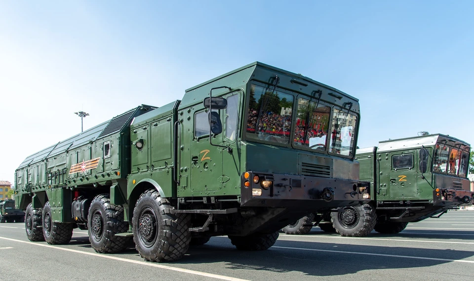 Боевые машины принимали участие в параде Победы на площади Куйбышева 9 мая 2023 года