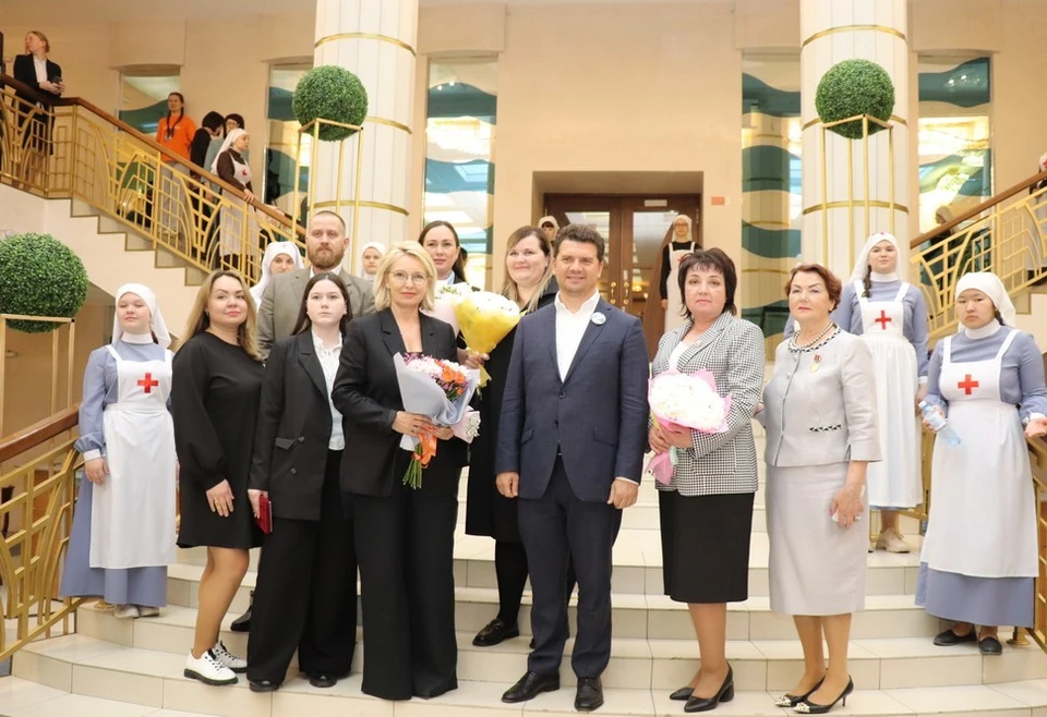 Лучших медсестер наградили в Кузбассе.