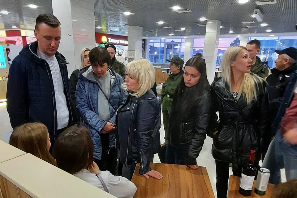 В Туле составили 8 протоколов на подростков в ходе профилактических рейдов по ТЦ и дворам