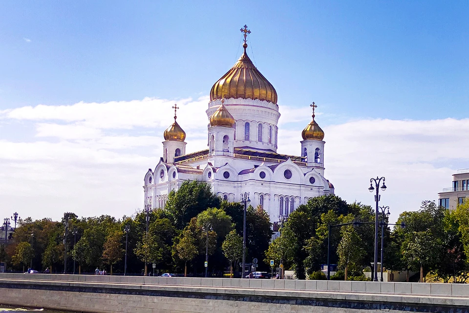"Троица" Андрея Рублева год проведет в храме Христа Спасителя.