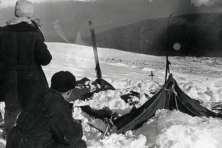 «Лидер тургруппы совершил ошибку»: участник поисков на перевале Дятлова 1959 года, раскрыл загадку разрезанной палатки