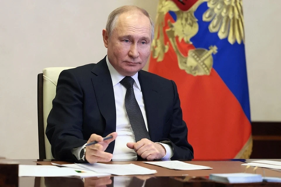 Путин посоветовал участникам антироссийских митингов в Праге «продолжать пить пиво»