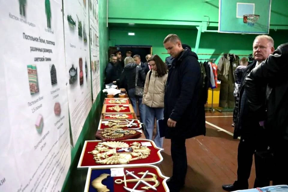 В ИК-17 прошла выставка продукции, которую делают осужденные. Фото: УФСИН по Мурманской области