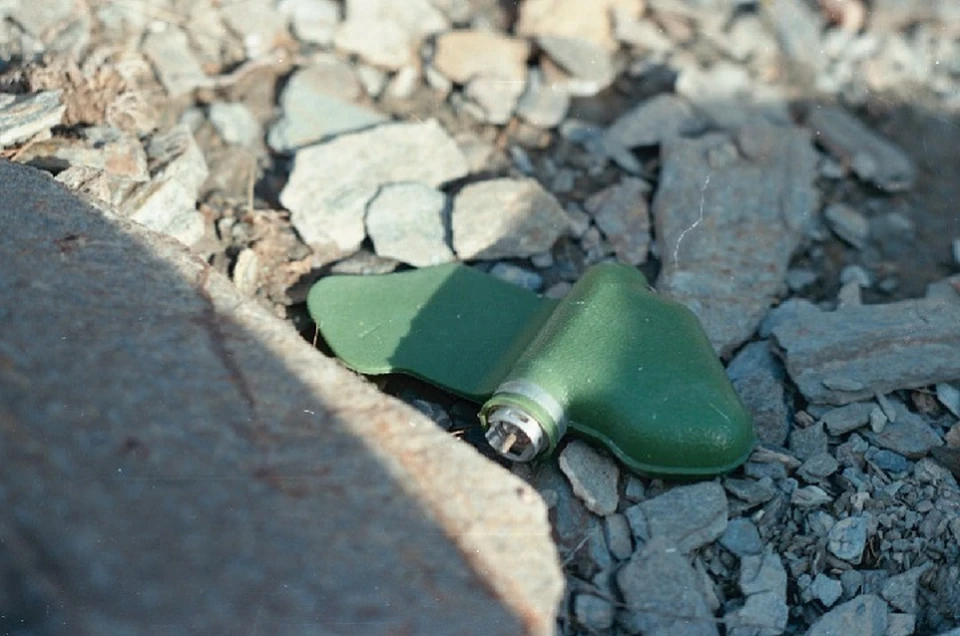 Это уже 116 случай подрыва гражданских лиц на подобных минах. Фото: ТГ/Кулемзин