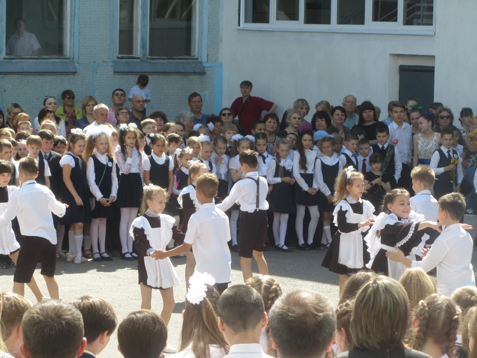 В этом году праздник проводят в 63 учебных заведениях Курска