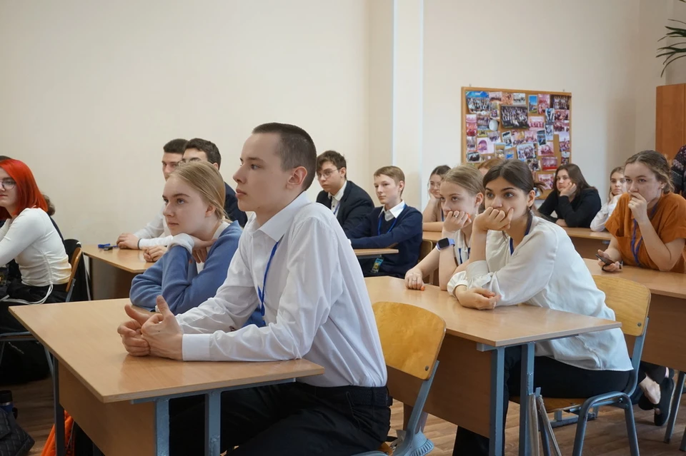 Заключительный мастер-класс прошел в стенах Лицея № 554 Приморского района. Фото: Ярослав Дуркин.