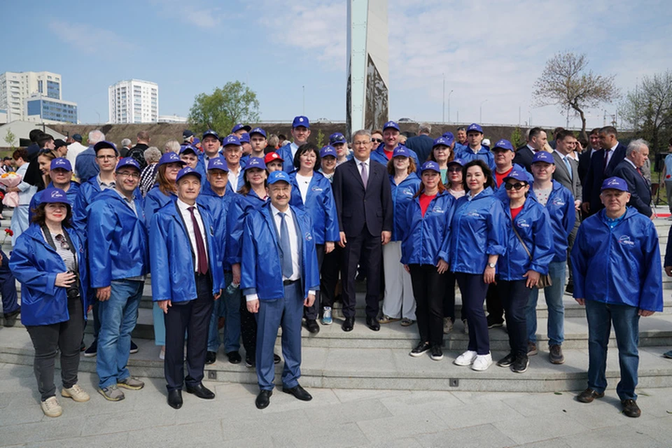 Глава Башкирии Радий Хабиров пожелал участникам автопробега доброго пути