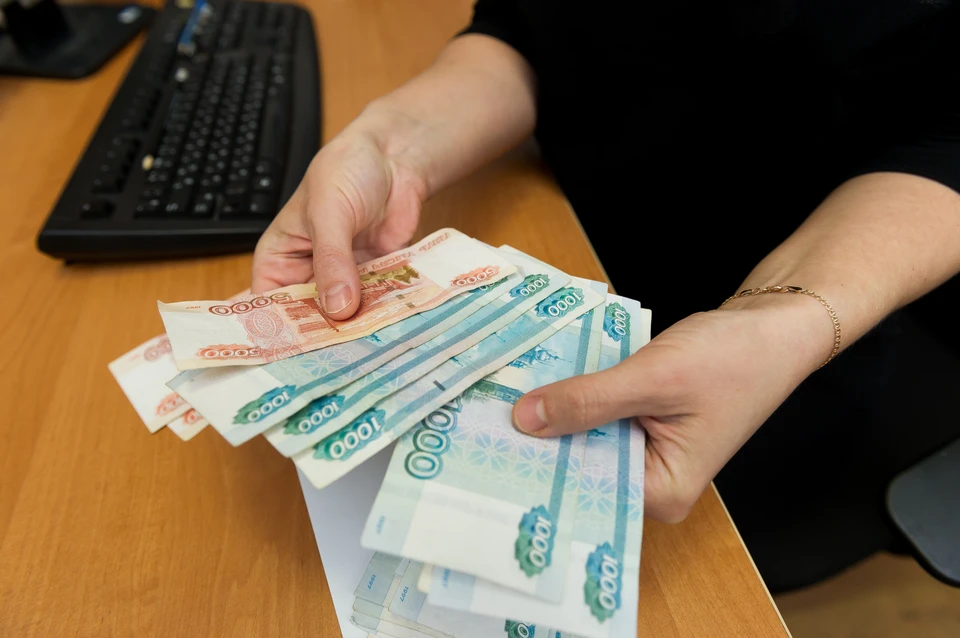 Укравшего более 36 млн рублей из бюджета Петербурга адвоката осудили на 6 лет.