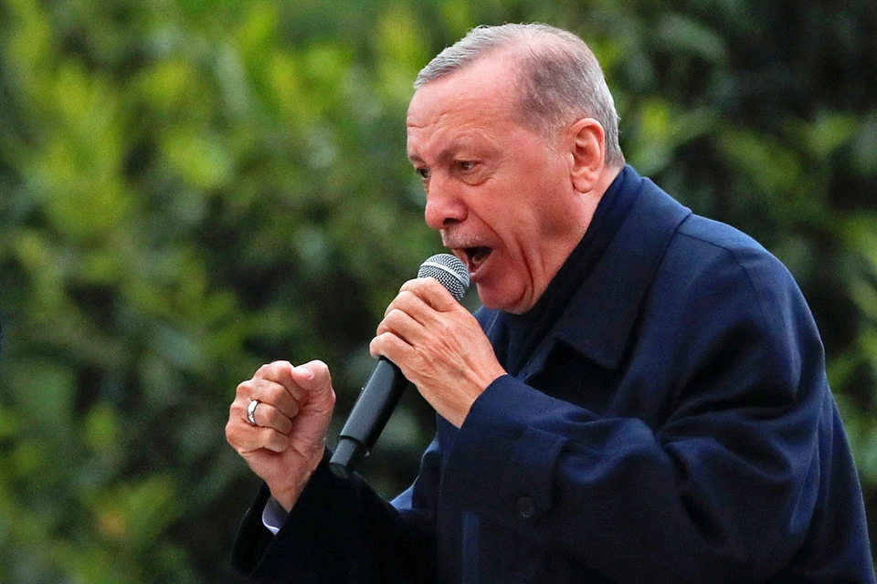 Эрдоган объявил о своей победе на выборах президента Турции.