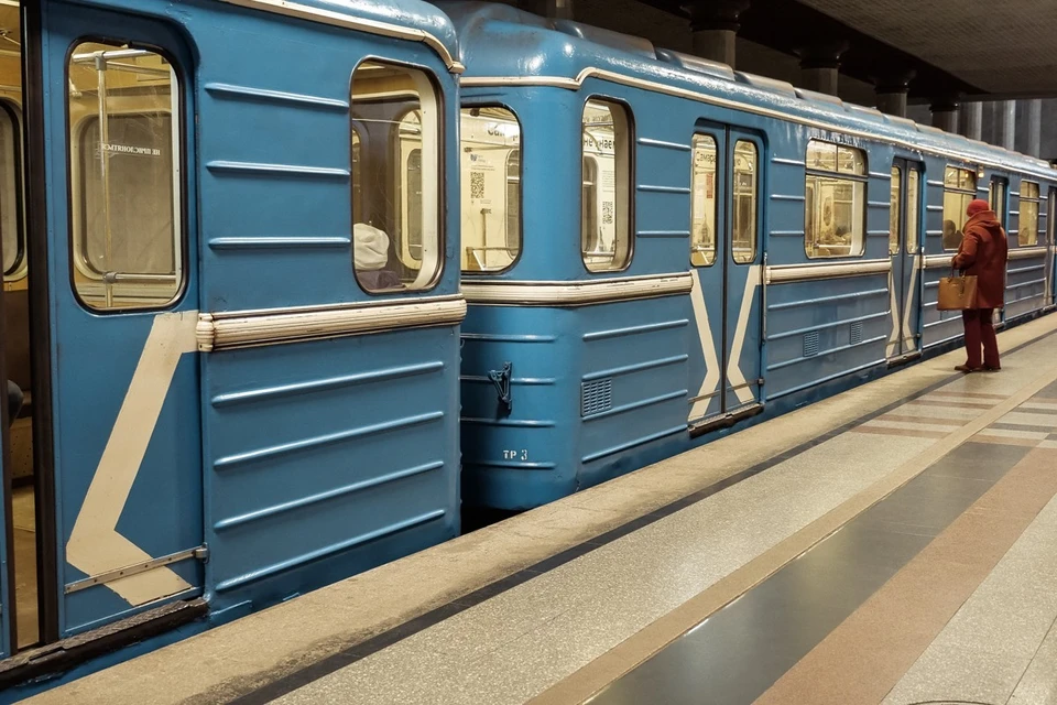 Пассажиров самарского метро 4 июня 2023 года попросили покинуть вагоны