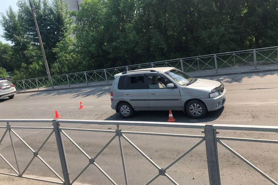 В Новосибирске «Мазда» сбила школьника, переходившего дорогу. Фото: Госавтоинспекция по Новосибирску
