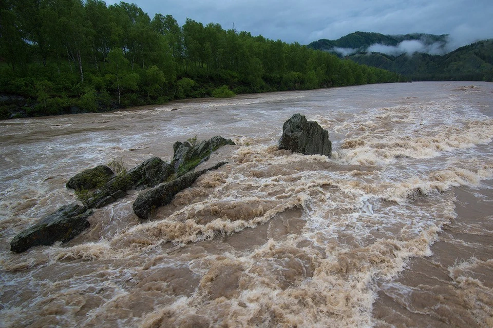 Уровень воды в реках поднимается