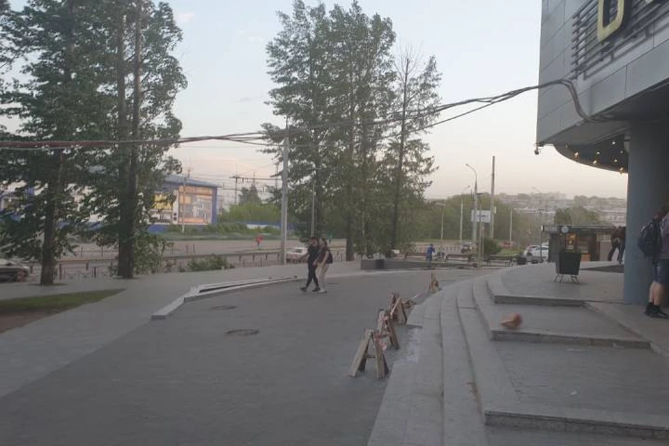 Ветер сбивает с ног: на Иркутск надвигается буря с ливнями и градом