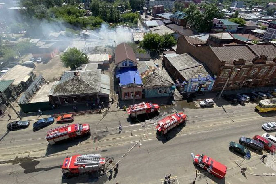 Пожар ликвидировали в гостевом доме на улице Тимирязева в Иркутске