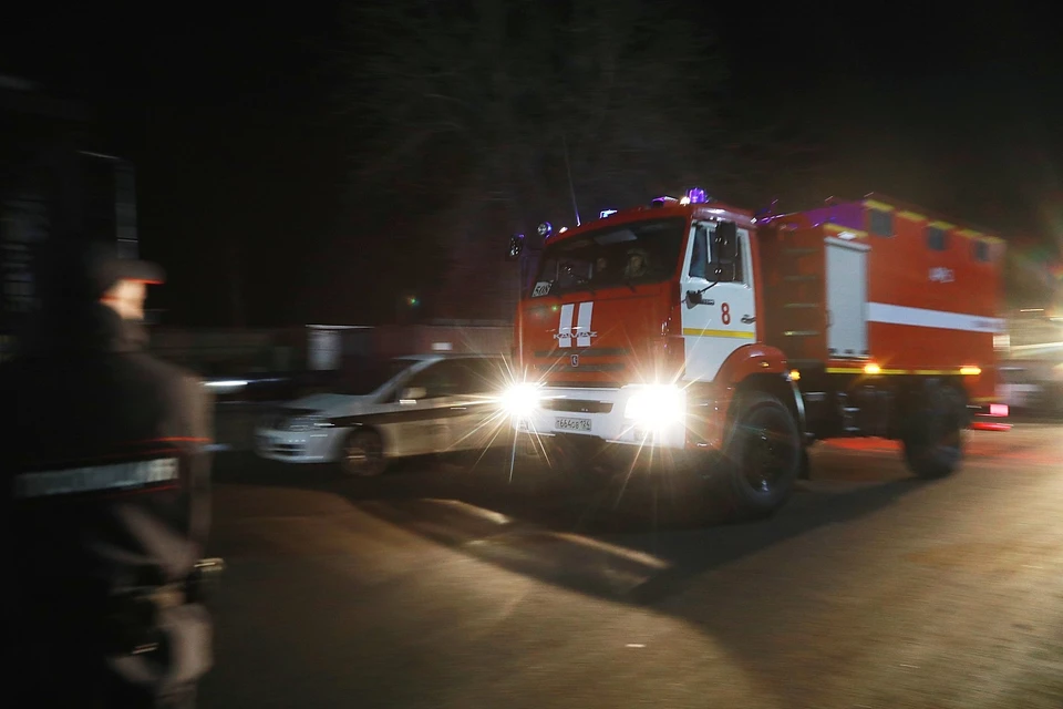 Под Красноярском в Элите сгорели несколько магазинов