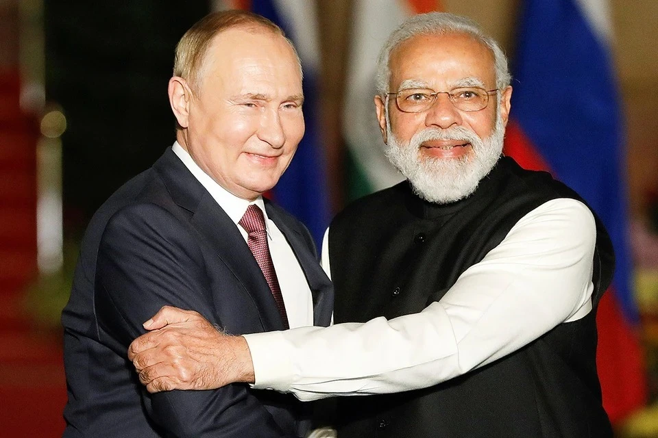 Путин поговорил по телефону с премьером Индии Моди