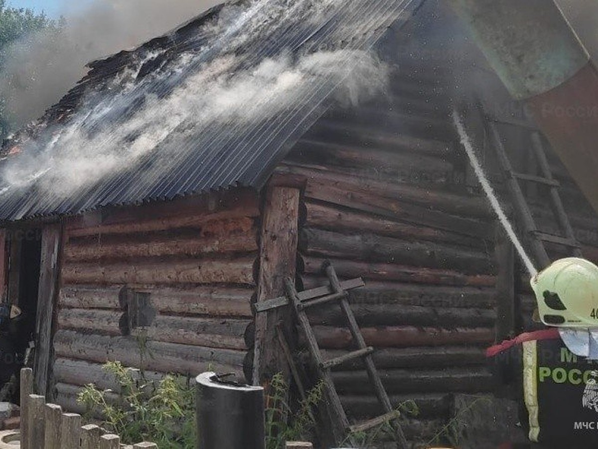 В Калужской области сгорела баня - KP.RU