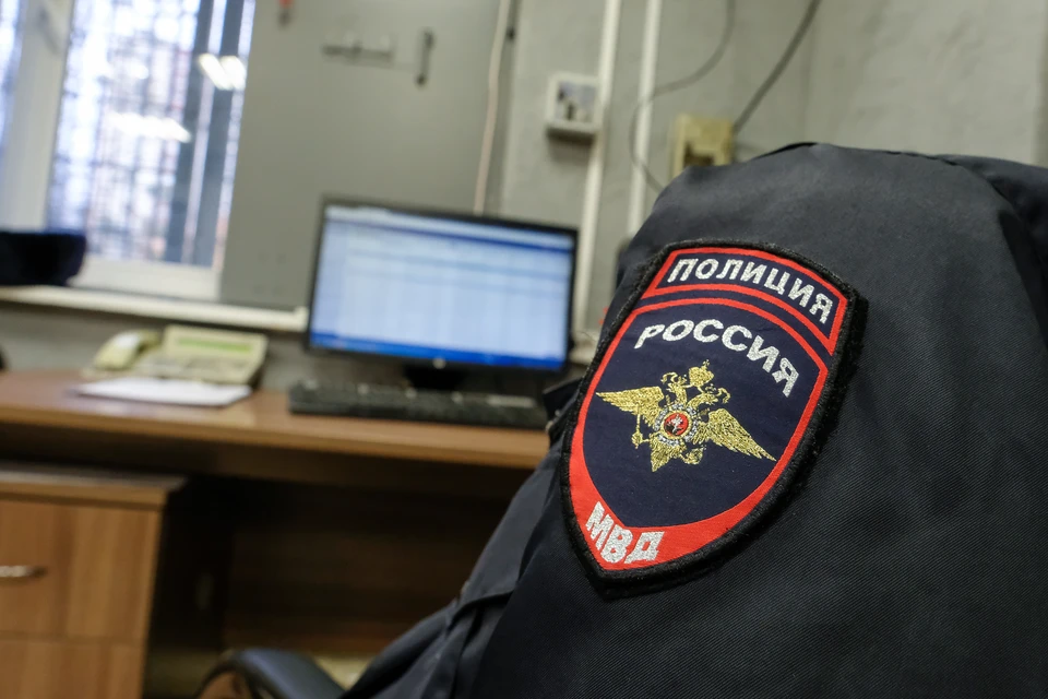 Мужчину поймали полицейские.