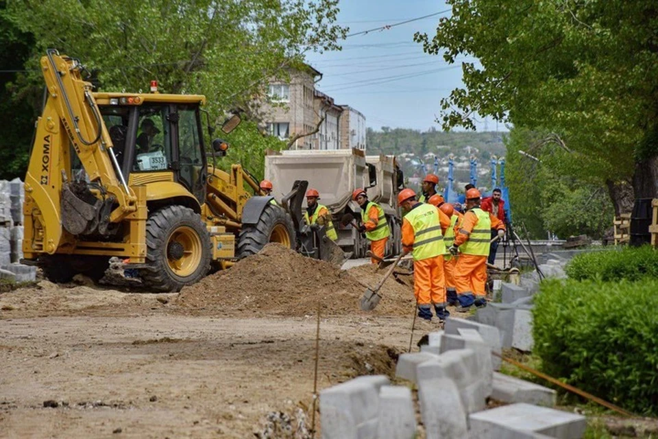 «Мосводоконал» планируют завершить все работы к концу лета. ФОТО: t.me/government_lnr