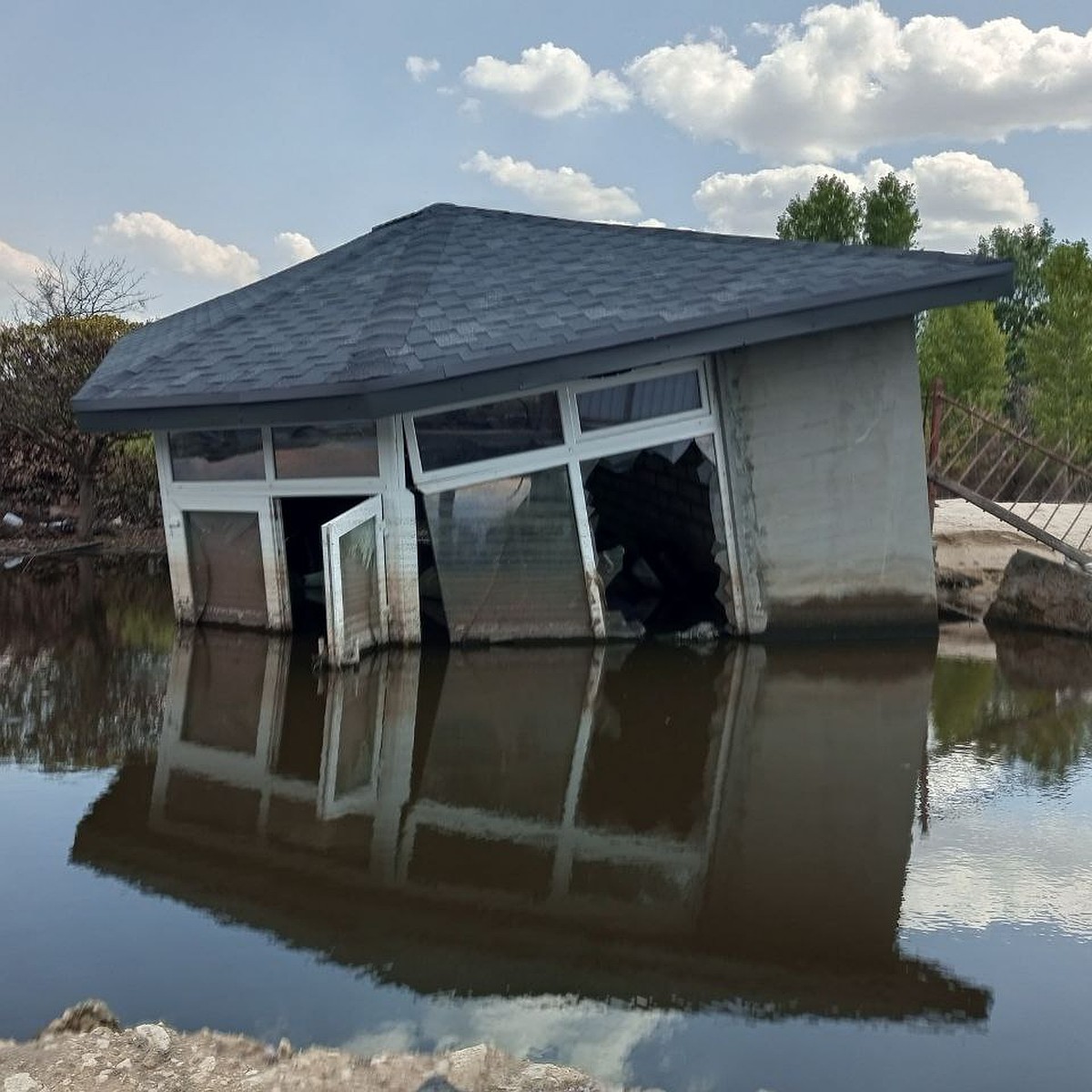 Мастер по бурению скважин под воду в г. Голая Пристань | Мастера буровой установки от Послуги ЮА