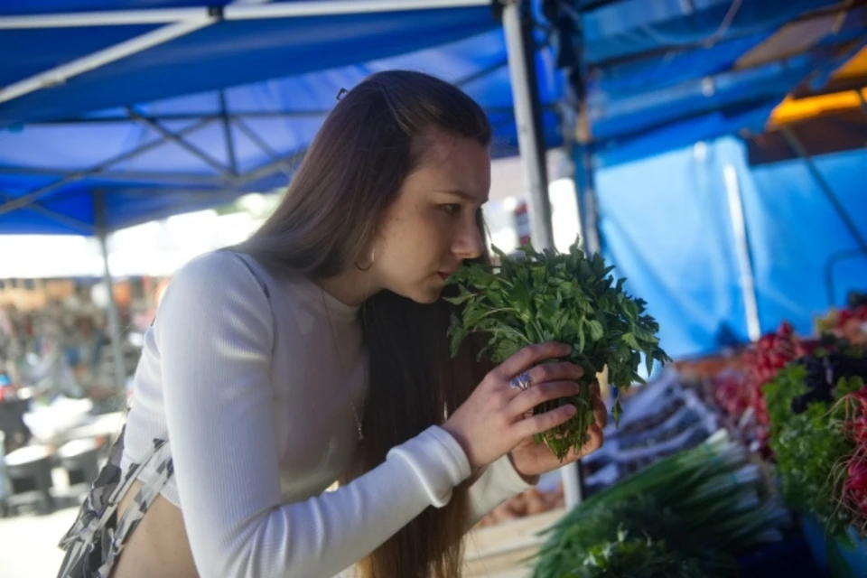 Зелень в кировских магазинах подешевела на 5,2%